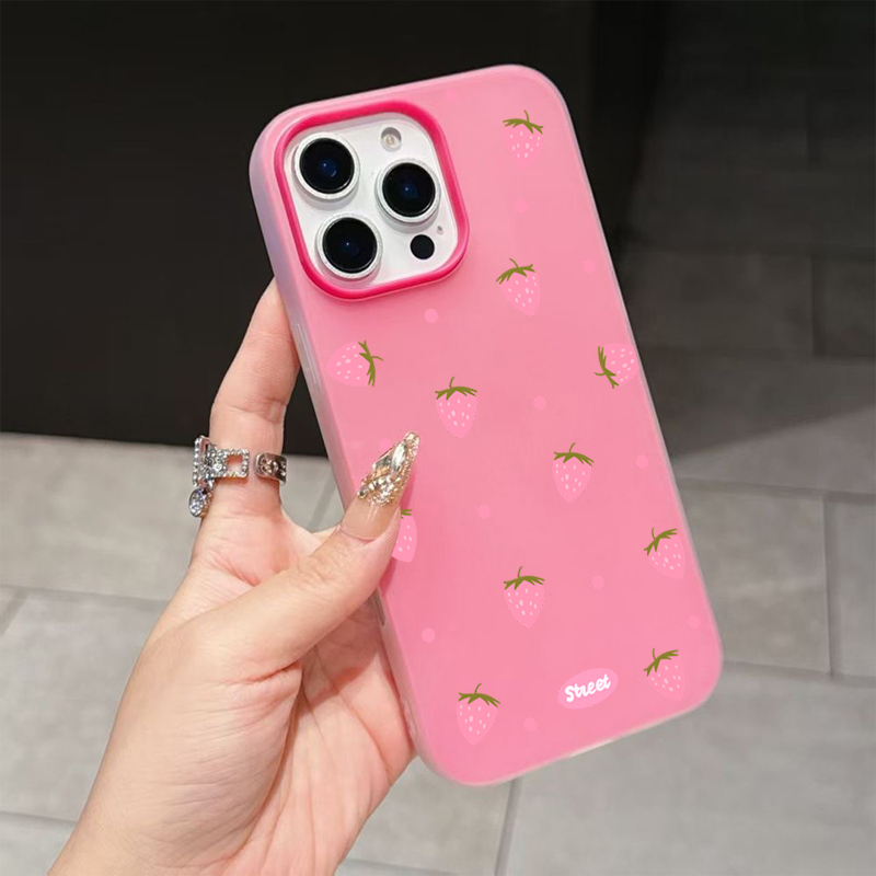Sweet Pink Strawberry Pattern  - مراجعة Phone Cases Iphone 16 وسعره