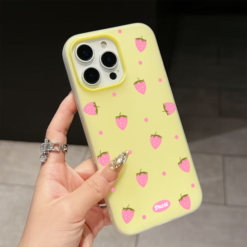 Sweet Pink Strawberry Pattern  - مراجعة Phone Cases Iphone 16 وسعره