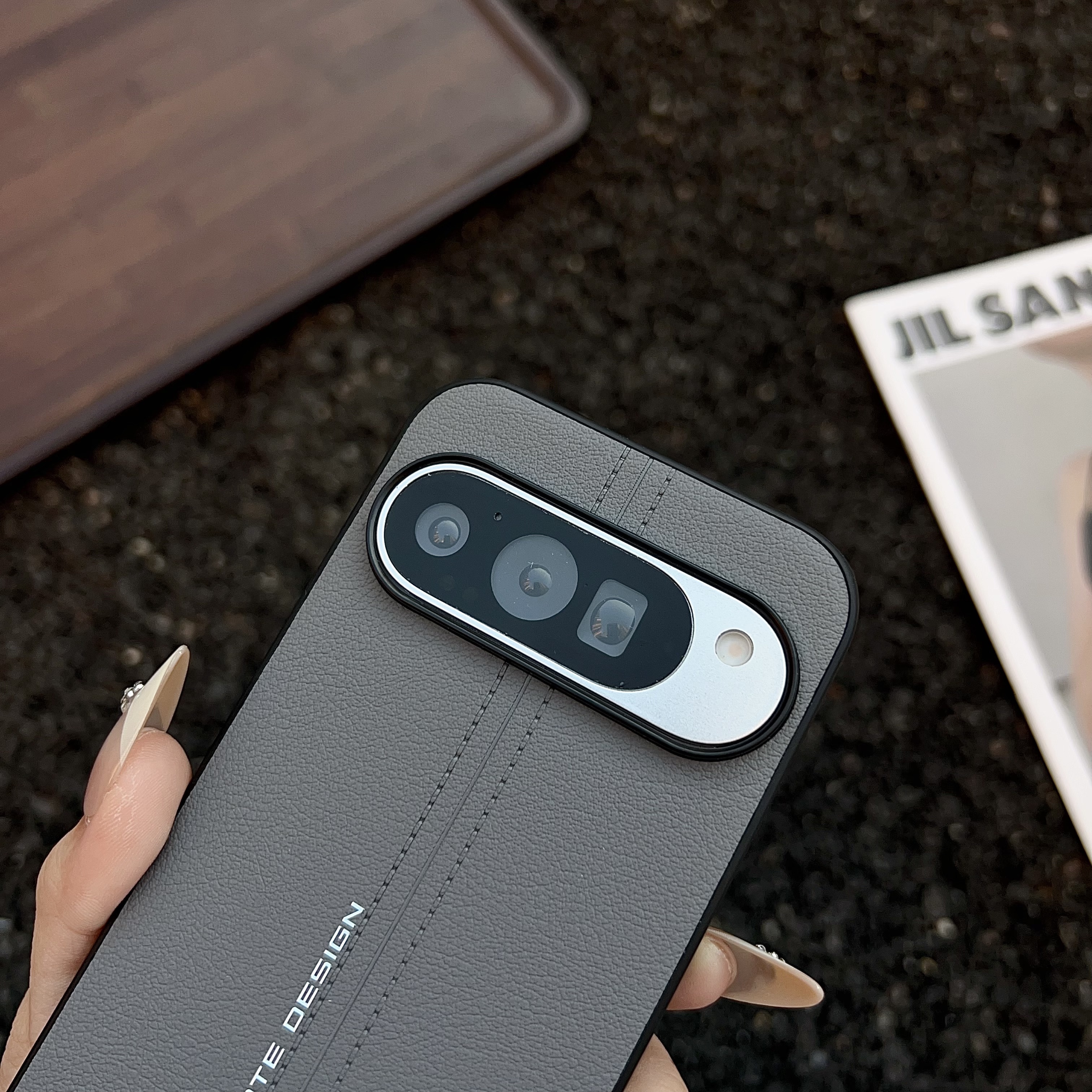Advanced Business Leather Phon - مراجعة Military Grade Case وسعره